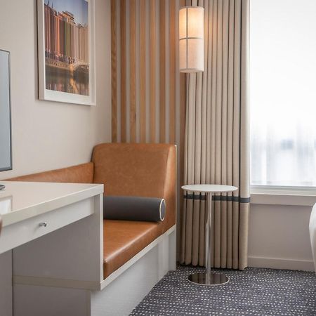 Отель The Morrison Dublin, Curio Collection By Hilton Экстерьер фото