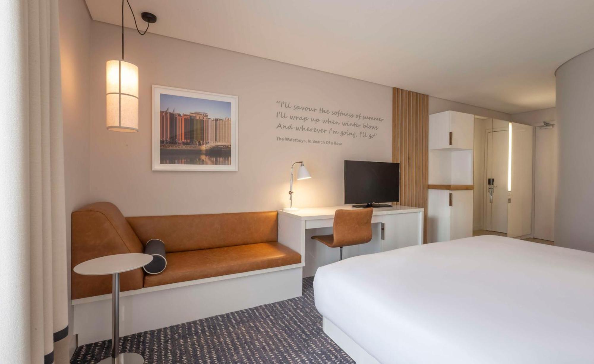 Отель The Morrison Dublin, Curio Collection By Hilton Экстерьер фото