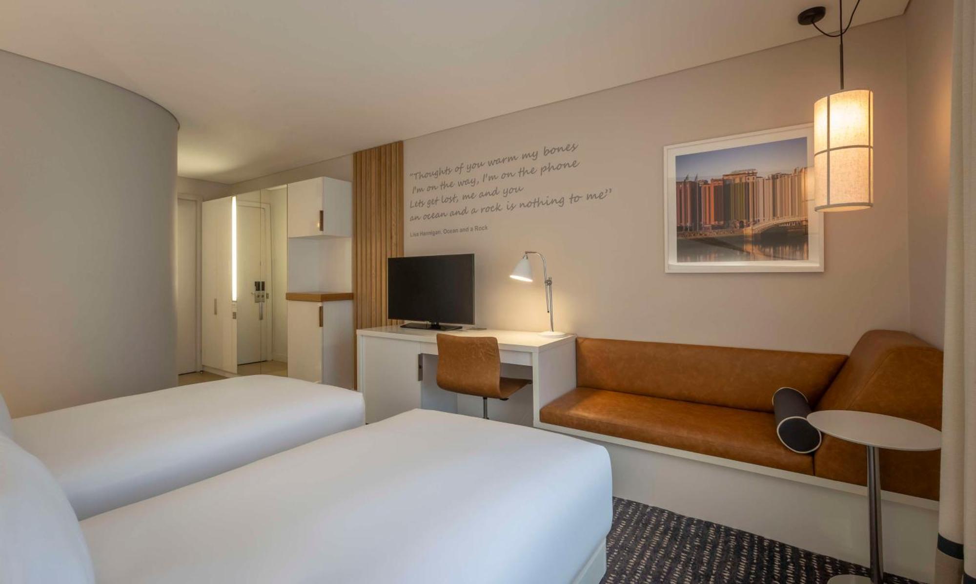 Отель The Morrison Dublin, Curio Collection By Hilton Экстерьер фото