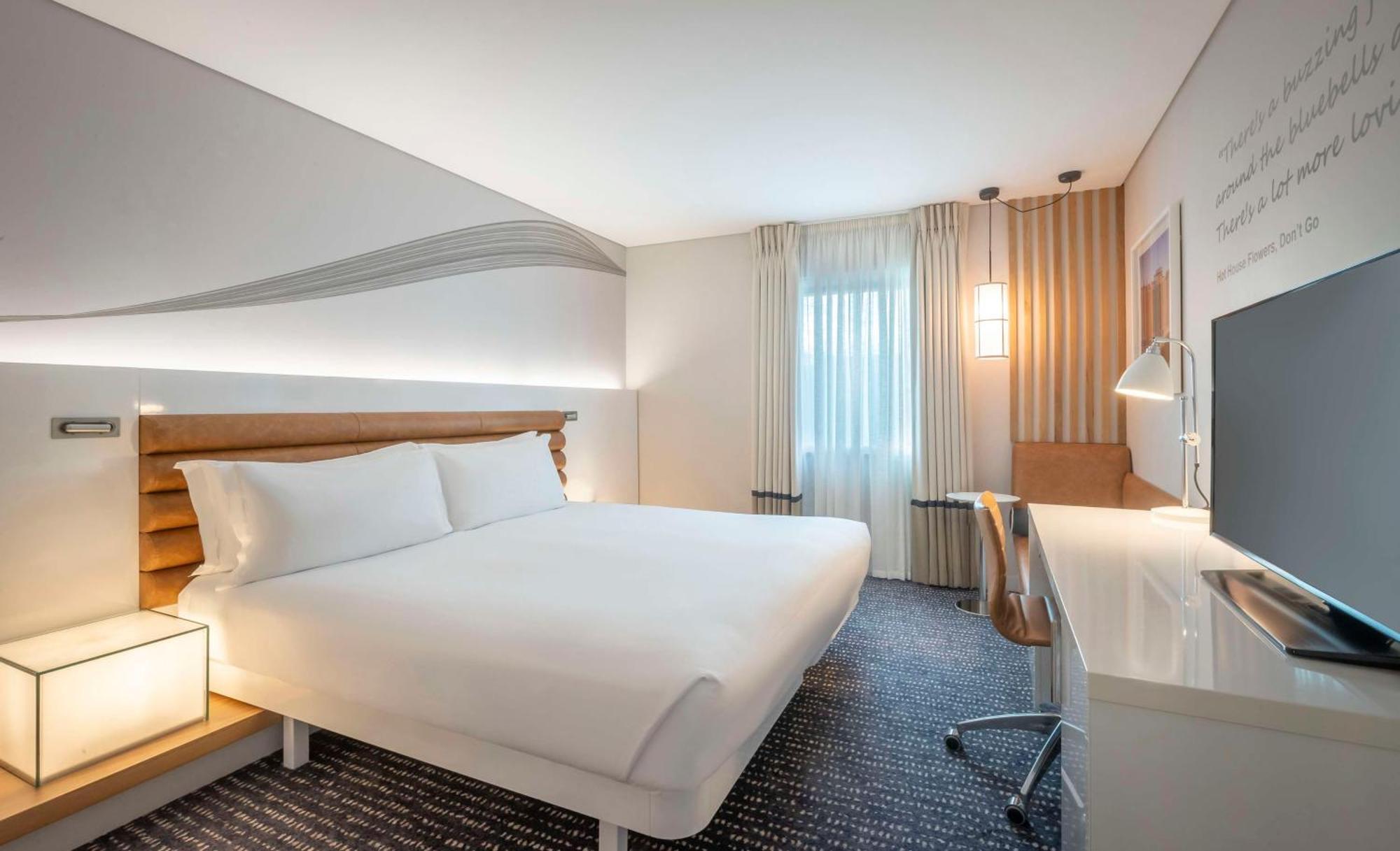 Отель The Morrison Dublin, Curio Collection By Hilton Экстерьер фото