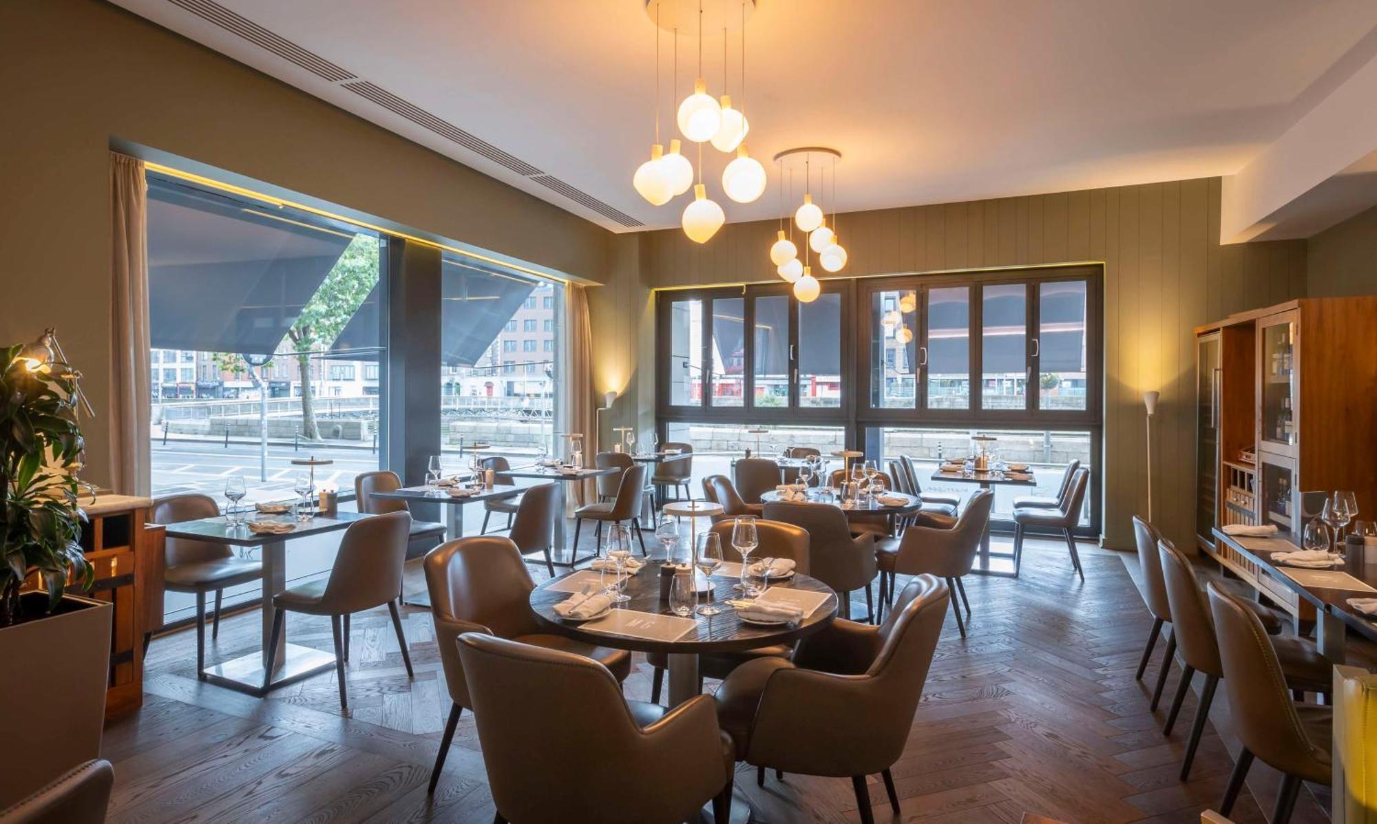 Отель The Morrison Dublin, Curio Collection By Hilton Экстерьер фото The interior of the restaurant